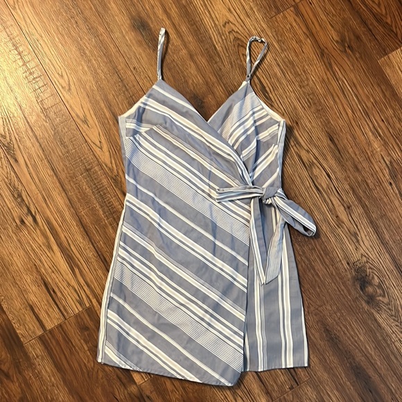 Giani Bini Romper Small Tie-front - Picture 1 of 8